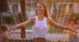 Keri Russell hot see-through -Eight Days a Week (1997) (15)
