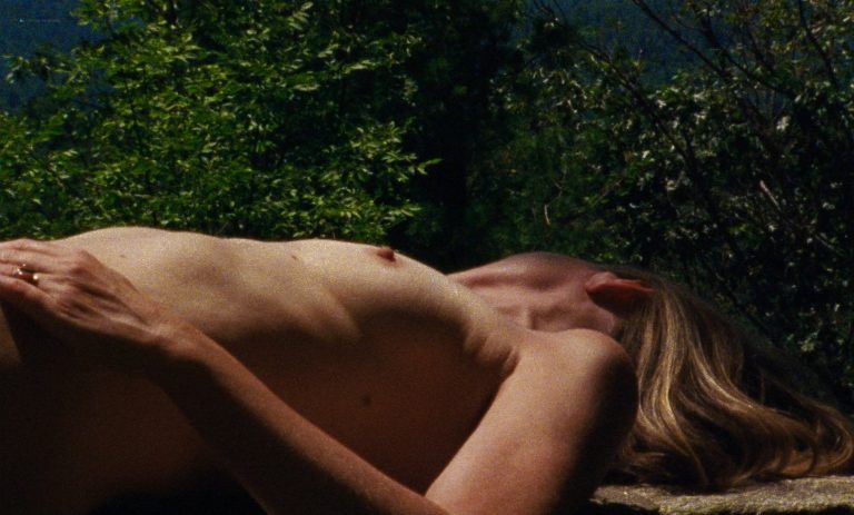 Natalia Dyer sexy in Mountain Rest (2018)