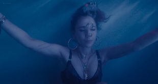 Juno Temple hot and wet Alexandra Daddario leggy - Lost Transmissions (2019) HD 1080p (4)