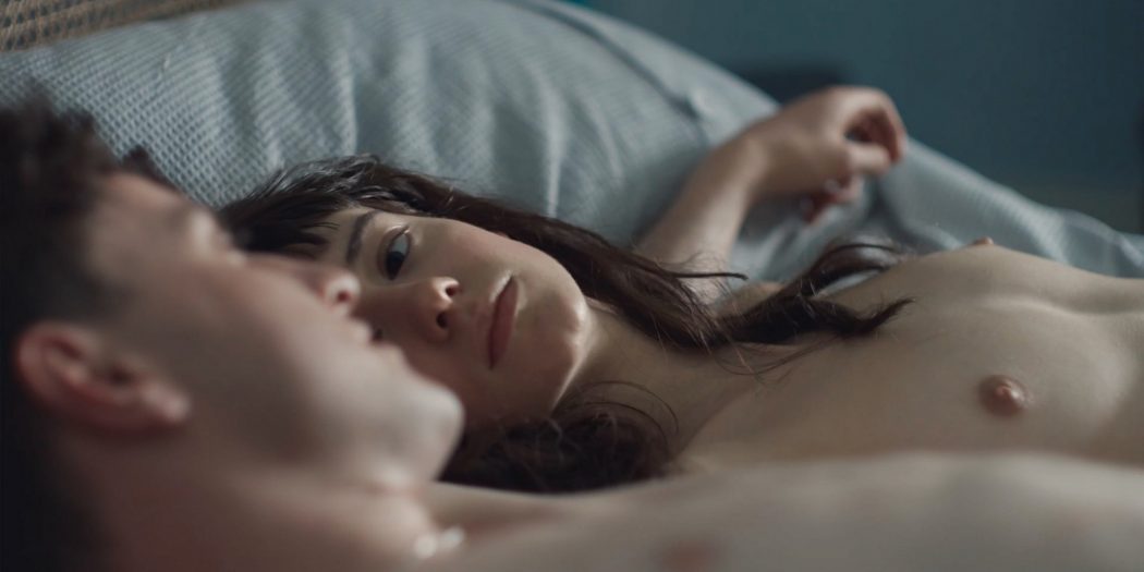 Daisy Edgar-Jones nude topless and sex - Normal People (UK-2020) HD 1080p Web (3)