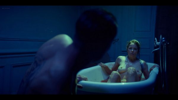 Suzanne Clement nude Oulaya Amamra, Juliette Cardinski nude and sexy - Vampires (FR-2020) S1 HD 1080p Web (5)