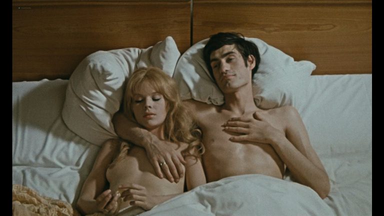 Angelica Domröse nude Heidemarie Wenzel topless in Die Legende von Paul und Paula (1973) 1080p Blu-ray Remux