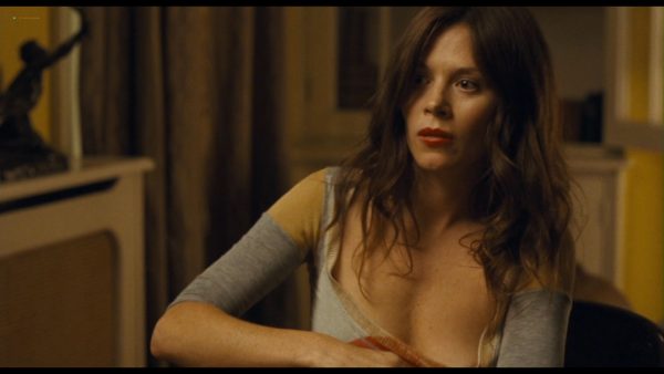 Anna Friel sexy Keira Knightley hot - London Boulevard (2011) HD 1080p BluRay (13)