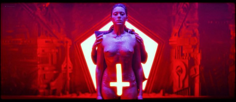 Joëlle Berckmans nude topless – Blood Machines (2019 S1 HD 1080p BluRay
