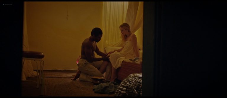 Dakota Fanning mild sex – Sweetness in the Belly (2019) HD 1080p Web