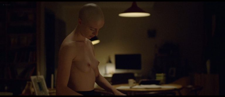 Kacey Rohl nude lesbian sex with  Amber Anderson – White Lie (2019) HD 1080p Web