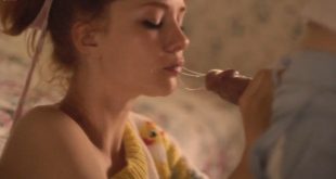 Amy Hood nude explicit bj Lindsay Jones nude- Promiscuities (2014) HD 1080p (16)