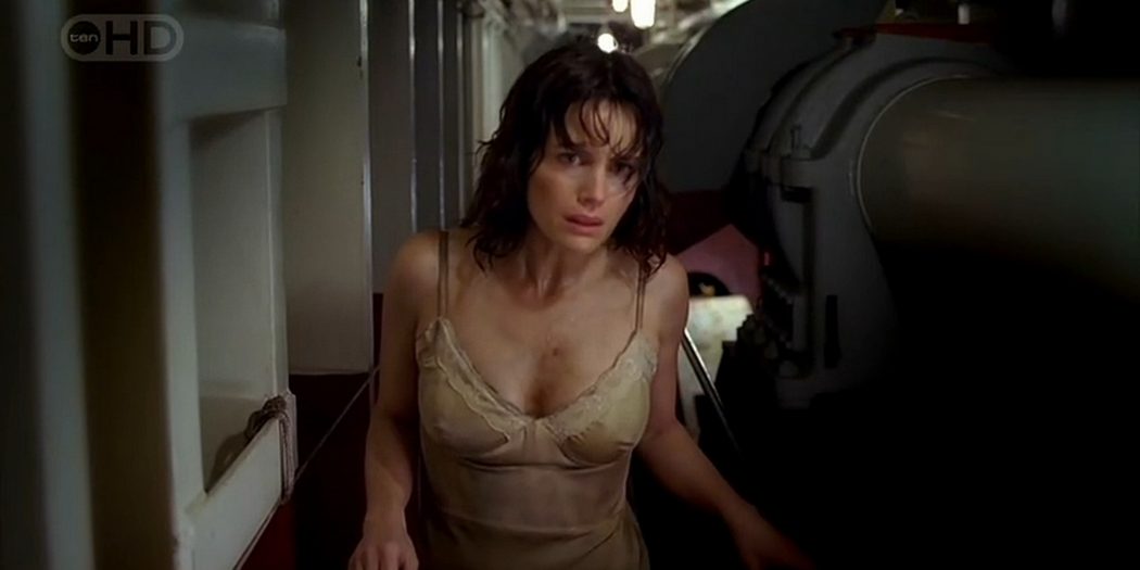 Carla Gugino hot and sexy, Elizabeth Berkley, Rebecca Marshall hot - Threshold (2006) S1