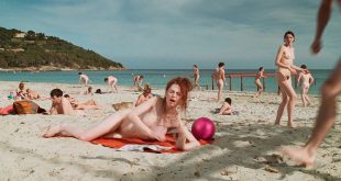 Marie Riva nude full frontal Aurelie Guichard nude Riens du tout FR 1992 HD 1080p BluRay 002