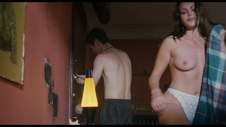 Roberta Angelica nude topless – New Blood (1999) HD 1080p BluRay