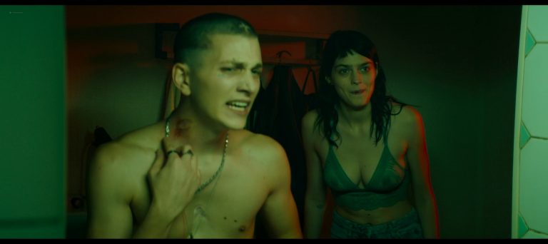 Amber Anderson hot see-through – Skin Walker (2019) HD 1080p Web