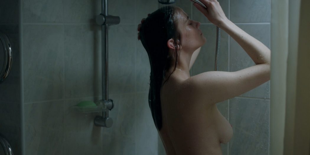 Eva Green nudee topless Proxima 2019 HD 1080p BluRay 011
