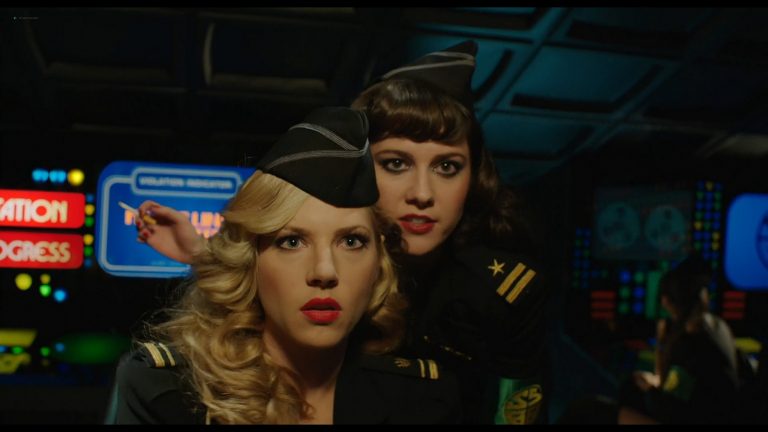 Katheryn Winnick sexy Mary Elizabeth Winstead and other hot – A Glimpse Inside the Mind of Charles Swan III (2012) HD 1080p BluRay