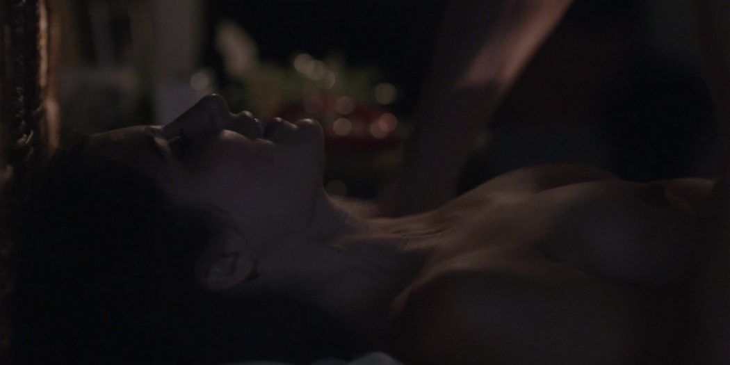 Shiri Appleby naked topless and sex with the lucky guy Girls s2e10 2013 HD 1080p 07