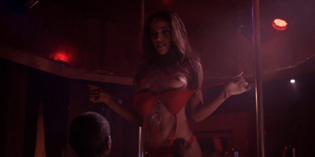 Kristen Bell hot Dawn Olivieri Megalyn Echikunwoke nude topless House Of Lies 2012 s1e1 1080p Web 11