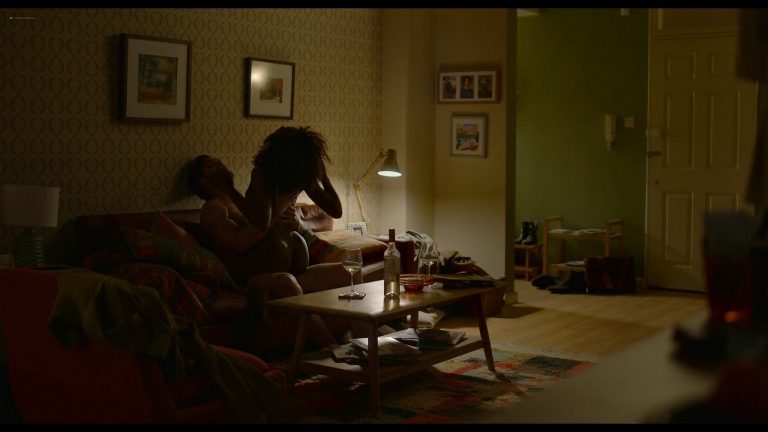 Simona Brown nude butt and sex Eve Hewson sex – Behind Her Eyes (2021) S1 1080p Web