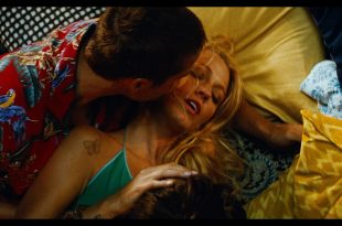 Blake Lively hot sex Salma Hayek bust Savages 2012 1080p BluRay 16
