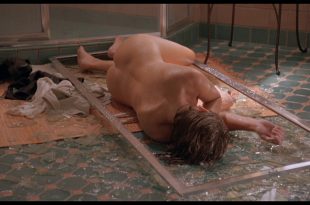 Meg Ryan nude butt When a Man Loves a Woman 1994 1080p BluRay 11