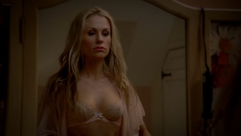 Anna Paquin sexy in Tv Show True Blood (2013) s6e4
