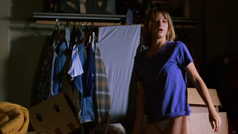 Bridget Fonda hot and some sex – Bodies, Rest & Motion (1993) 1080p BluRay