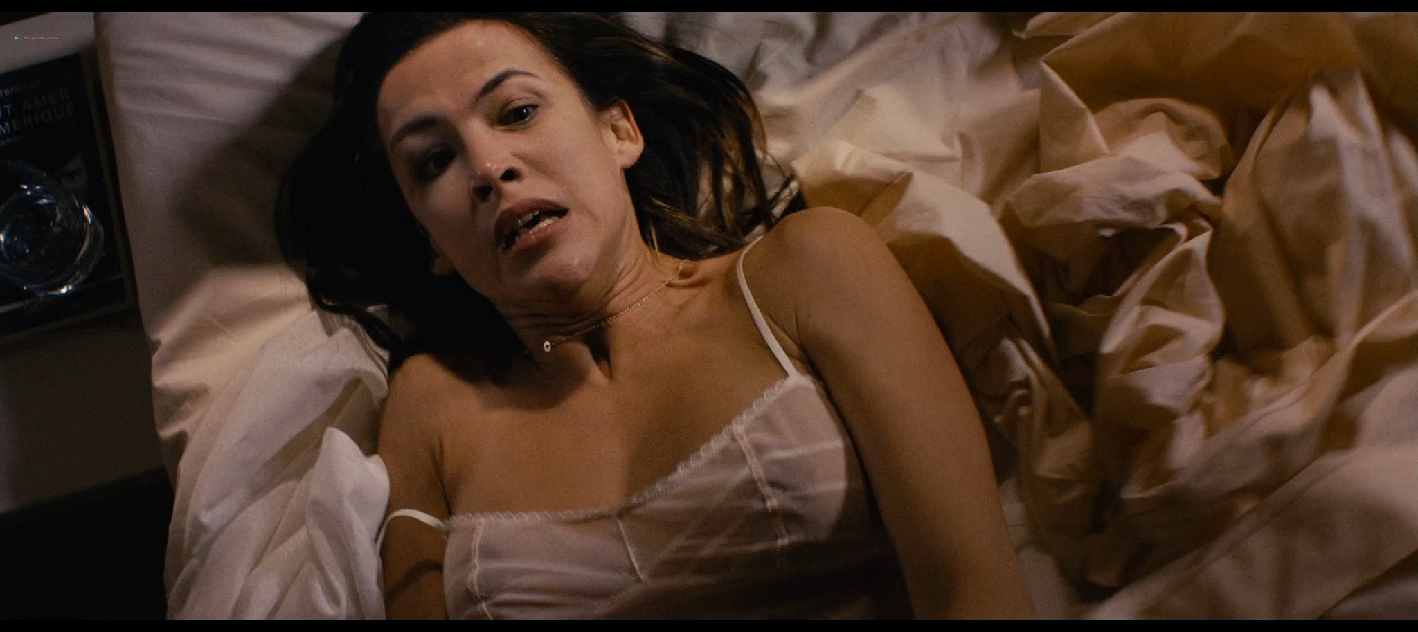 Sophie Marceau, hot see-through and Monica Bellucci sex - Ne te retourne  pas (2009) HD 1080p BluRay