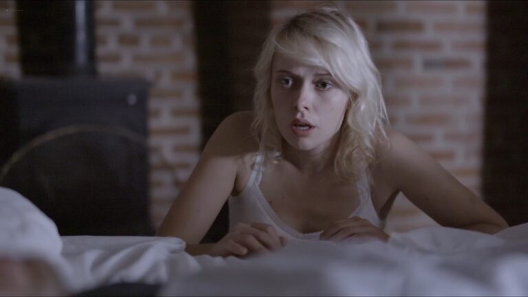 Amelia Eve cute and some sex – The Darkness (2021) 1080p Web