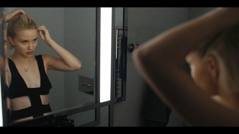 Julia Goldani Telles hot sex and sexy – The Girlfriend Experience (2021) s3e3 1080p Web