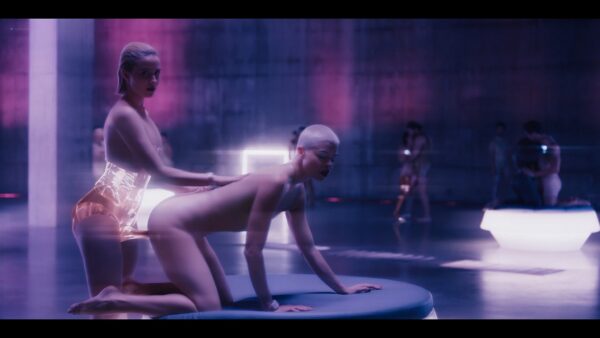 Julia Goldani Telles sex and hot The Girlfriend Experience 2021 s3e6 1080p Web 7