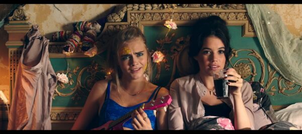 Alma Jodorowsky nude brief topless and Cara Delevingne cute Kids in Love 2016 HD 1080p BluRay 5