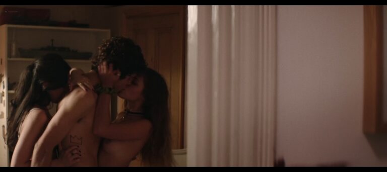 Alma Jodorowsky nude brief topless and Cara Delevingne cute in Kids in Love (2016) HD 1080p BluRay