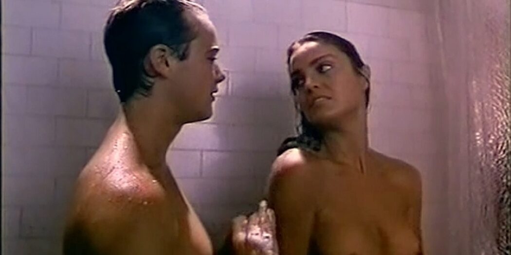 Tracy Scoggins nude in the shower The Gumshoe Kid 1990 DVDRip 9