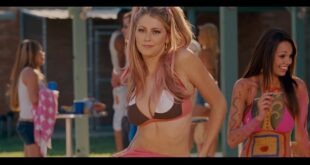 Diora Baird hot bikini Blake Lively and Kaitlin Doubleday hot Accepted 2006 HD 1080p BluRay 4