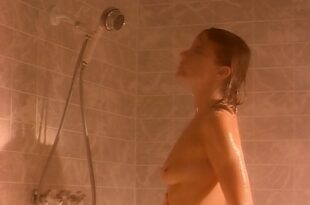 Laura Johnson nude in the shower Red Shoe Diaries Double Dare 1992 s1e2 DVDRip 8