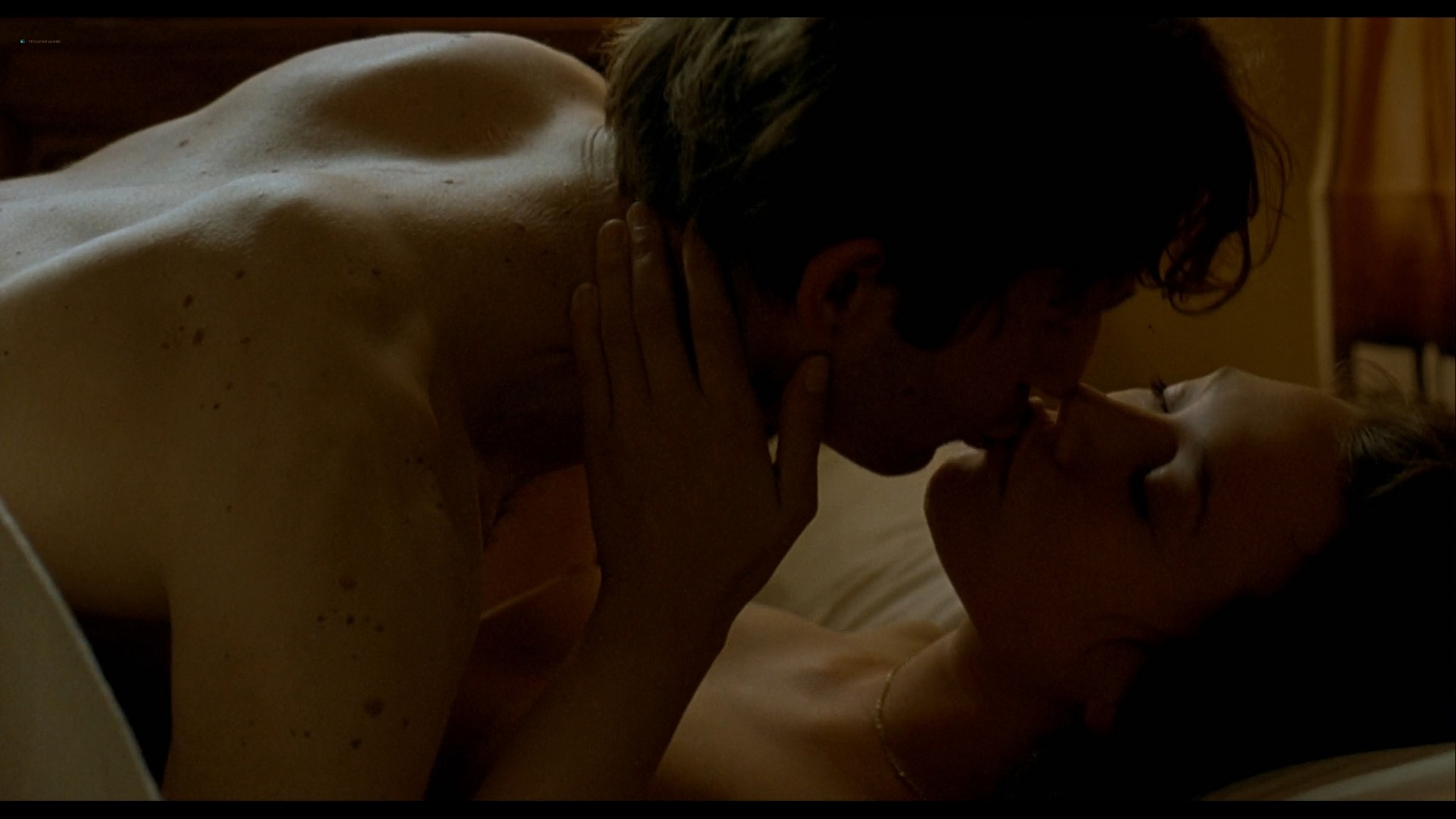 Laura Smet nude sex Catherine Frot sex Le passager de l ete 2006 1080p BluRay 12