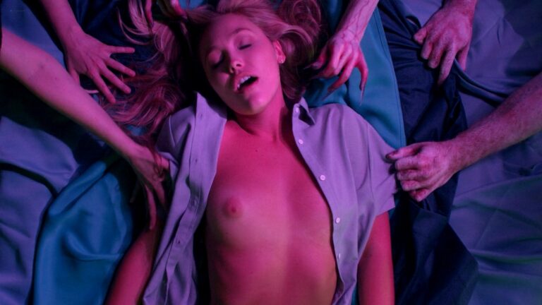 Amanda Jones nude Christina Hélène Braa, Hannah Hueston sexy and nude – The Resonator: Miskatonic U (2021) 1080p Web