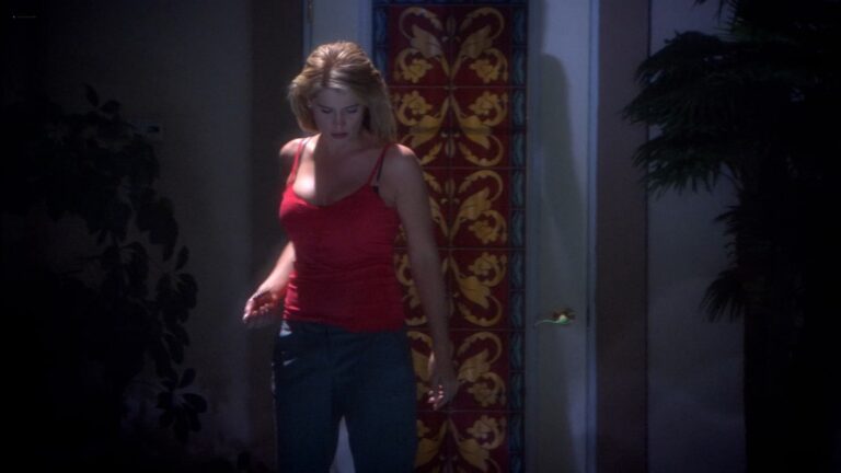 Kristy Swanson hot and sexy – Forbidden Secrets (2005) 1080p Web