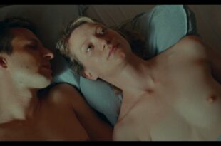 Mia Wasikowska nude sex Vicky Krieps sexy Bergman Island 2021 1080p Web 15