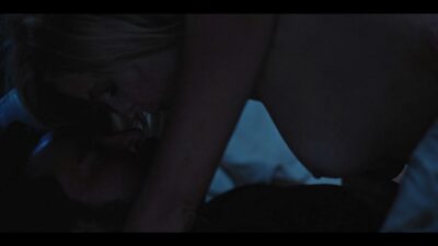Kelly Reilly nude side-boob and sex - Yellowstone (2021) s4e1 1080p Web