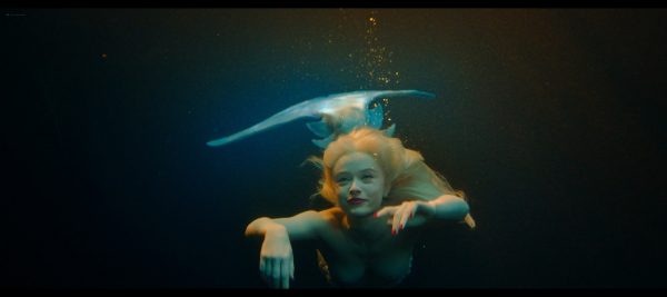 Marilyn Lima nude topless Une sirene a Paris FR 2020 1080p BluRay 5