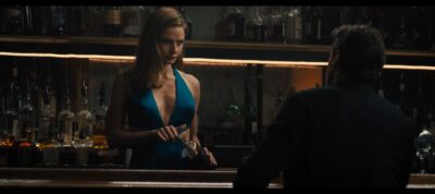 Rebecca Ferguson sexy Thandiwe Newton hot Reminiscence 2021 1080p BluRay 8