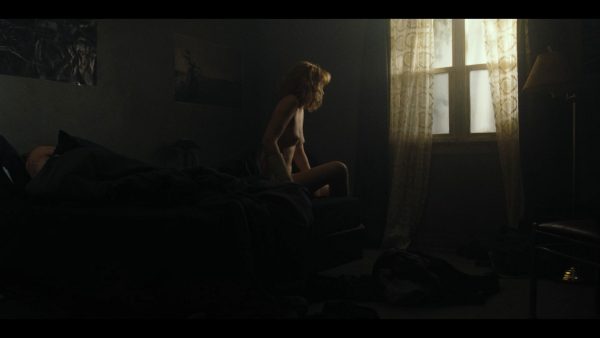 Emma Laird nude topless Mayor of Kingstown 2021 s1e7 UHD 2160p 7
