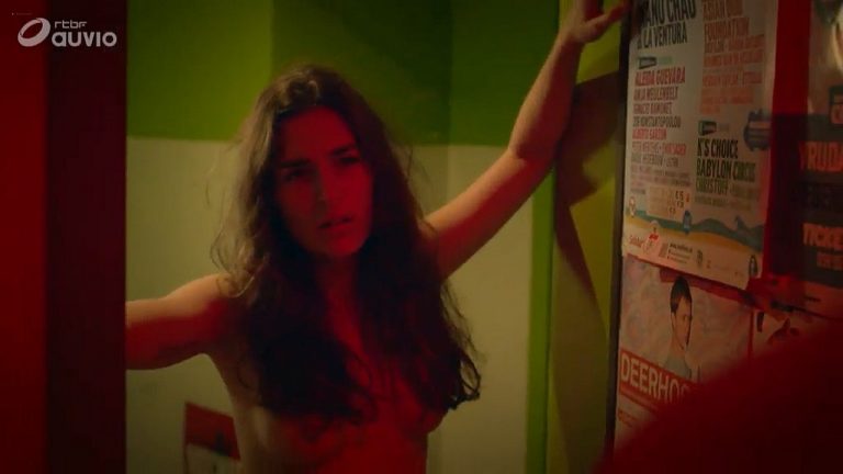Hélène Kuhn nude topless and sex – Jezabel (FR-2016) S01 Web