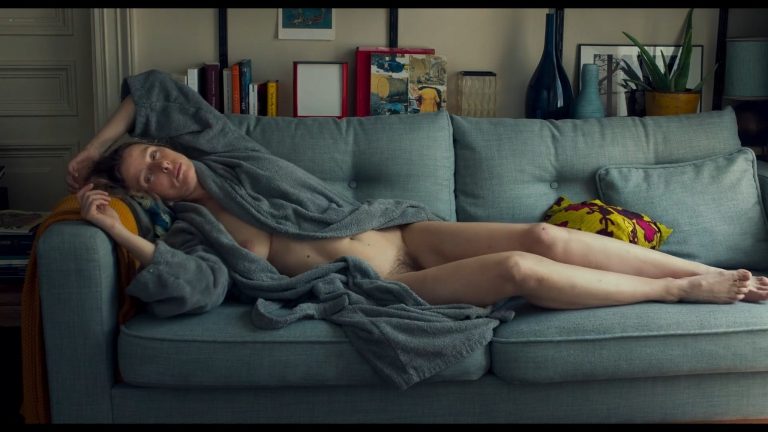 Karin Viard nude bush and sexy – Chanson douce (FR-2019) 1080p