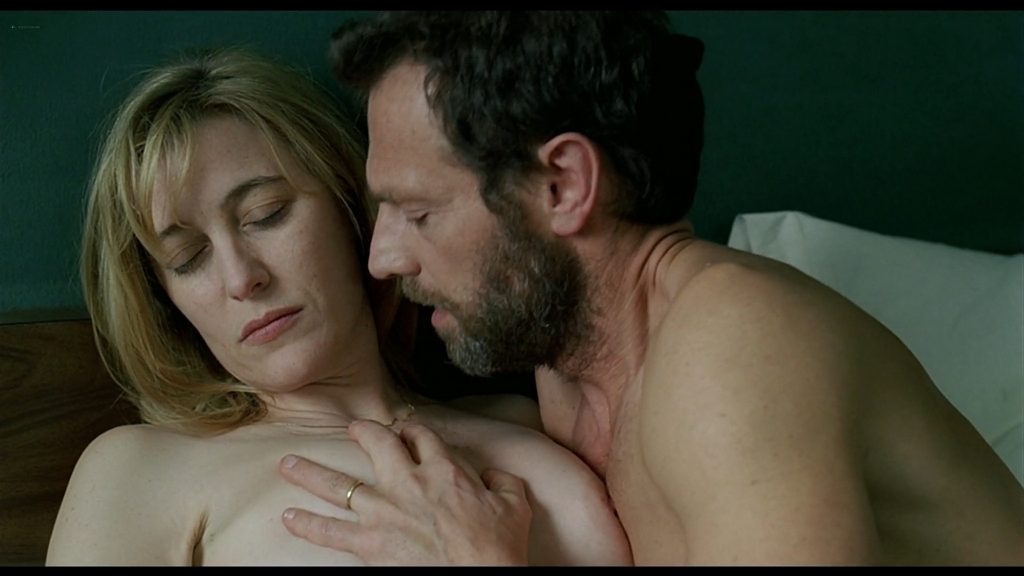 Valeria Bruni Tedeschi nude bush and sex and Geraldine Pailhas nude sex 5x2 2004 HD 1080p Web 3
