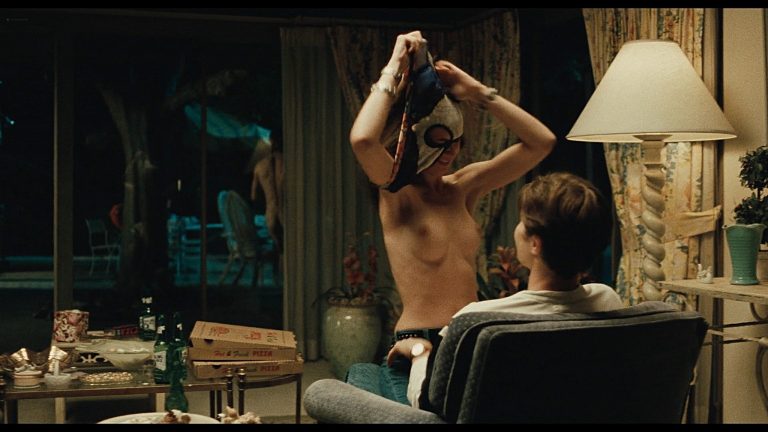 Sydney Sweeney hot Zendaya, Hunter Schafer and others sexy, sex and nude in Euphoria (2022) s2e3 1080p