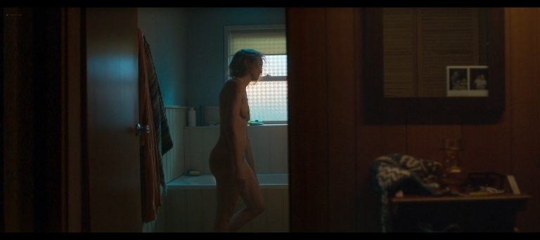 Naomi Watts nude butt and topless – Infinite Storm (2022) 1080p Web
