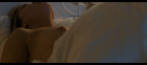 Camille Razat nude and some sex Les choses humaines FR 2021 1080p BluRay 4