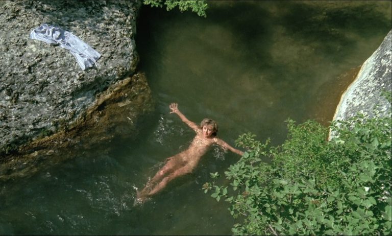 Marie-Anne Chazel nude full frontal, Anémone wet c-true, Sophie Renoir topless in Les babas Cool (FR-1981) 1080p Web