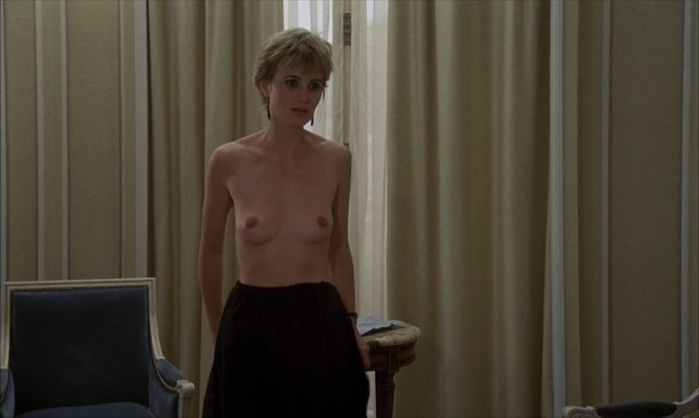 Miou-Miou nude topless Caroline Berg, Catherine Allégret all nude – Josepha (FR-1982) 1080p Web
