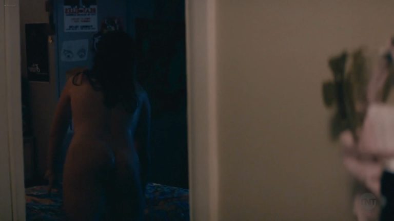 Jasper Polish nude butt and sexy Kassandra Kanaar, Ragon Miller, Leila George all sexy – Animal Kingdom (2022) s6e1-2 1080p Web